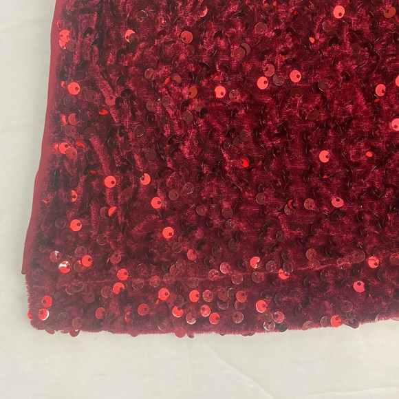 Women velvet gown - Picture 7 of 8